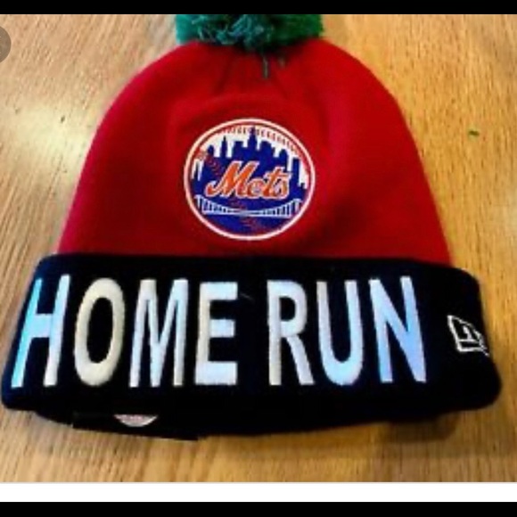 Mets Home Run Apple Beanie 